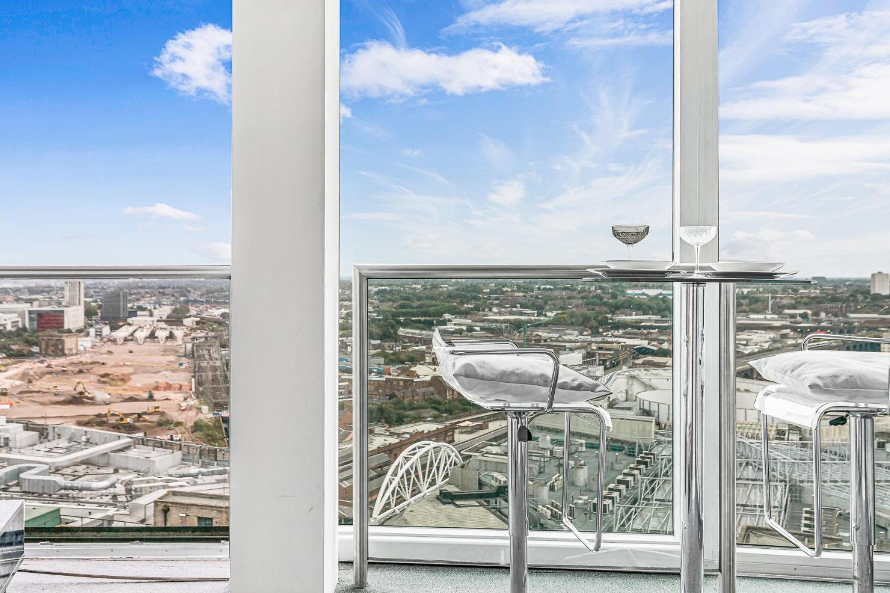 2-Bed Studio At The Heart Of Birmingham City Center Extérieur photo